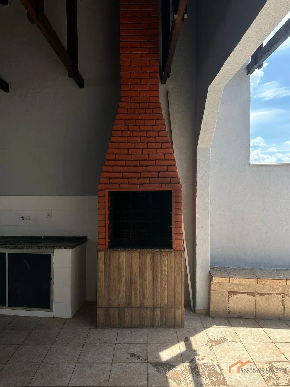 Imagens do imóveis CASA COM EDÍCULA