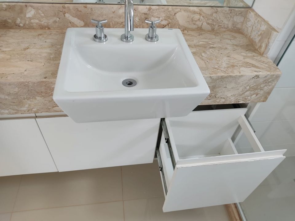 Imagens do imóveis APARTAMENTO ED. POTY LAZAROTTO