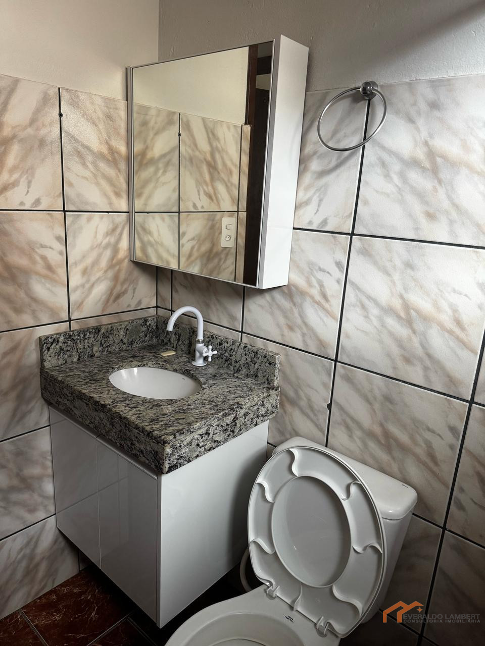 Imagens do imóveis CASA COM EDÍCULA.