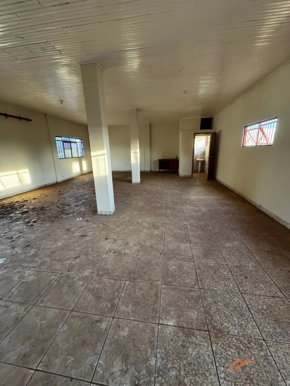 Imagens do imóveis LOJA COMERCIAL 285m² + Estacionamento.