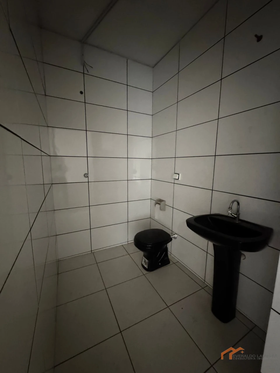 Imagens do imóveis BARRACÃO 180m²