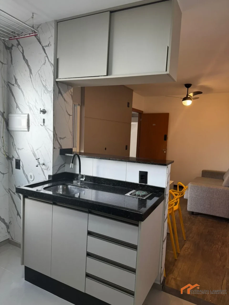 Imagens do imóveis APARTAMENTO ED. SPAZIO LA TRAVIATA | SEMI MOBILIADO.