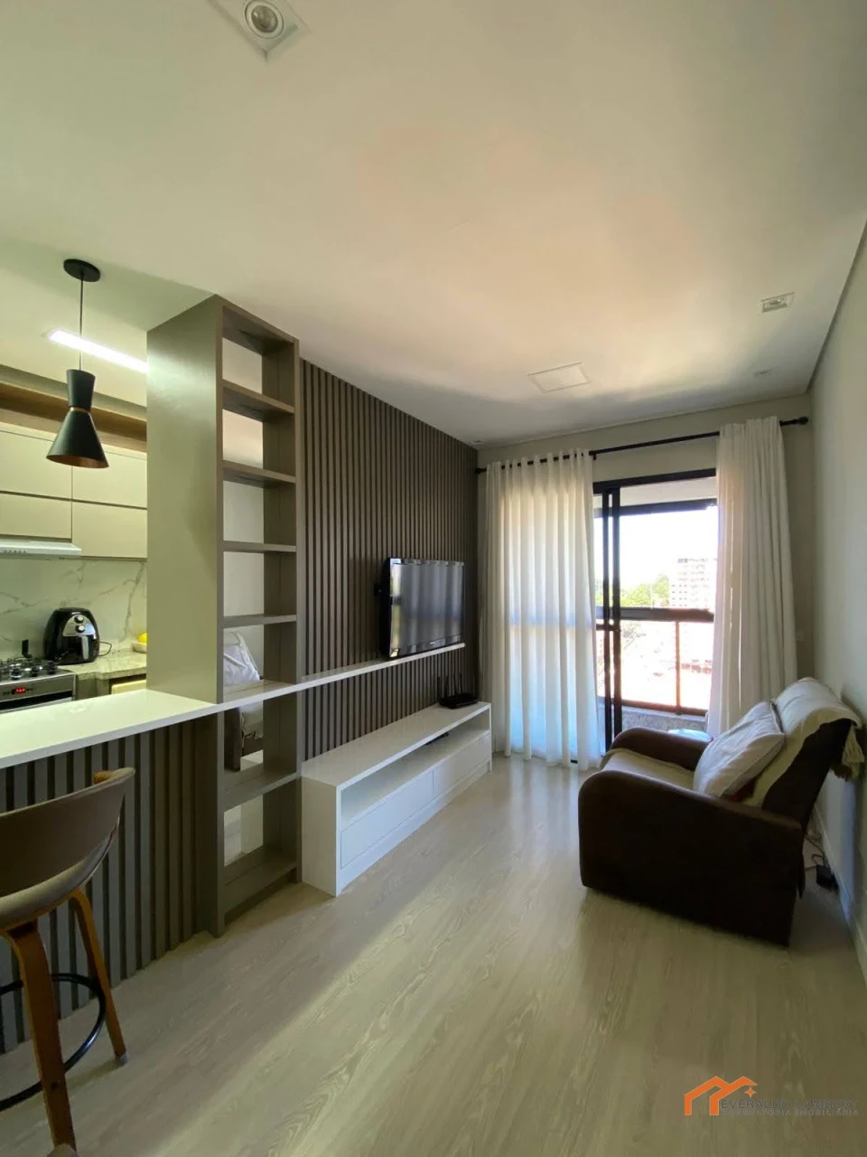 Imagens do imóveis APARTAMENTO ED. CONCEPT PALHANO HOME | MOBILIADO.