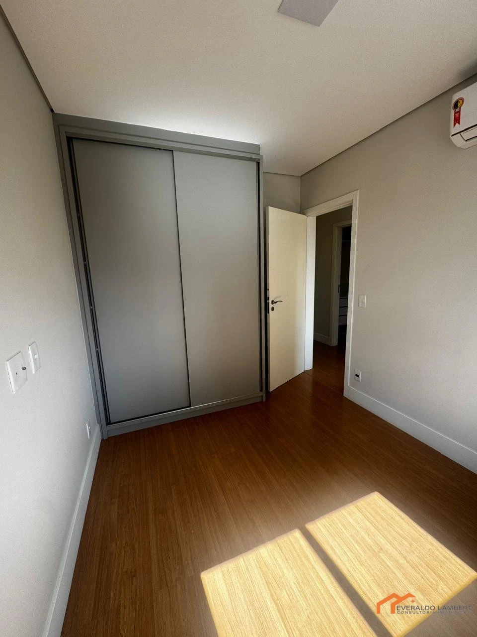 Imagens do imóveis APARTAMENTO ED. CHELSEA TOWER | CONST. VECTRA.