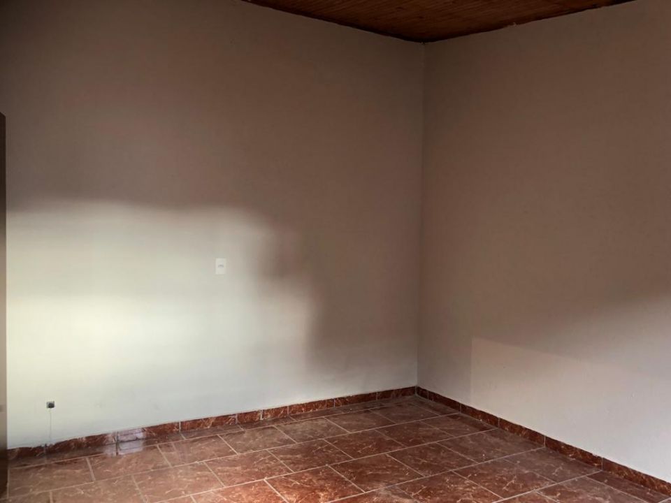 Imagens do imóveis CASA COM EDÍCULA.