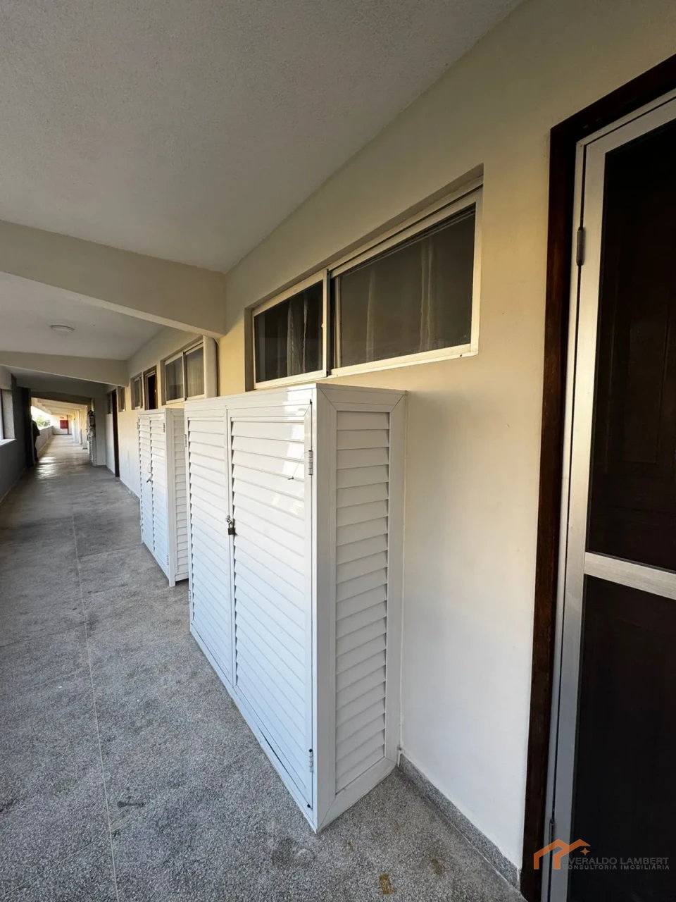 Imagens do imóveis APARTAMENTO ED. FLAT GUARATUBA | MOBILIADO | ALUGUEL POR DIÁRIA.