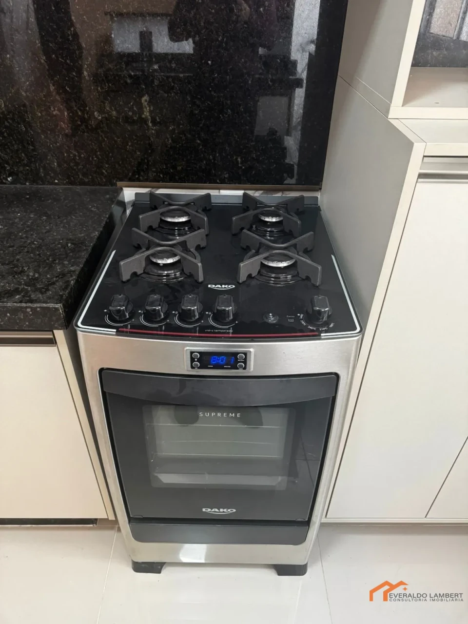 Imagens do imóveis APARTAMENTO ED. SPAZIO LA TRAVIATA | SEMI MOBILIADO.