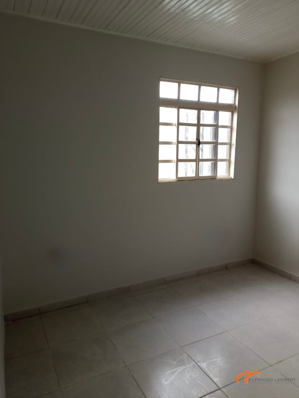 Imagens do imóveis CASA REFORMADA JD. IMAGAWA.