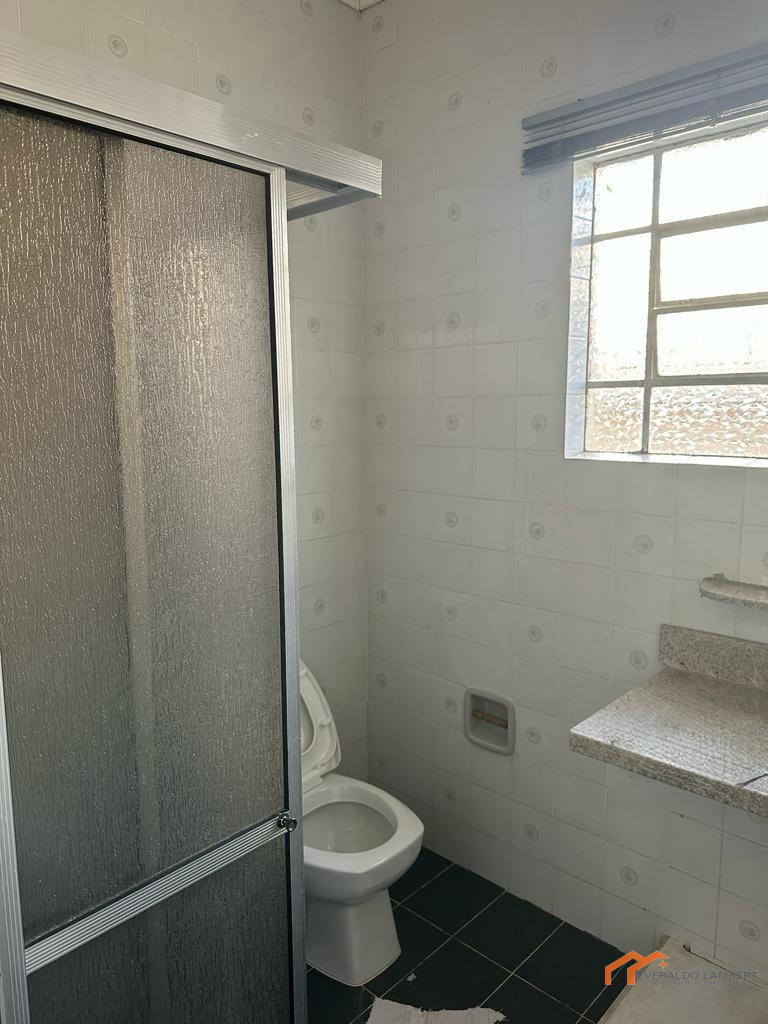 Imagens do imóveis CASA EXCELENTE PARA CLÍNICAS.