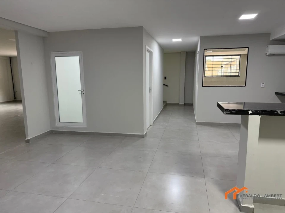 Imagens do imóveis LOJA COMERCIAL NOVA |  MOBILIADA  | PROX. AO LAGO IGAPÓ.