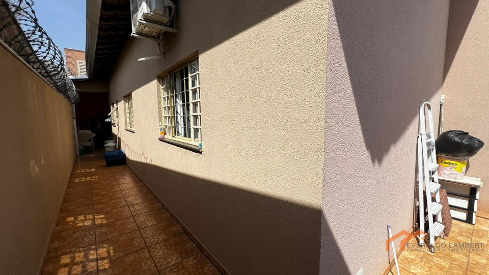 Imagens do imóveis CASA NOVA GEMINADA | 70m² c/ armários e ar-cond.