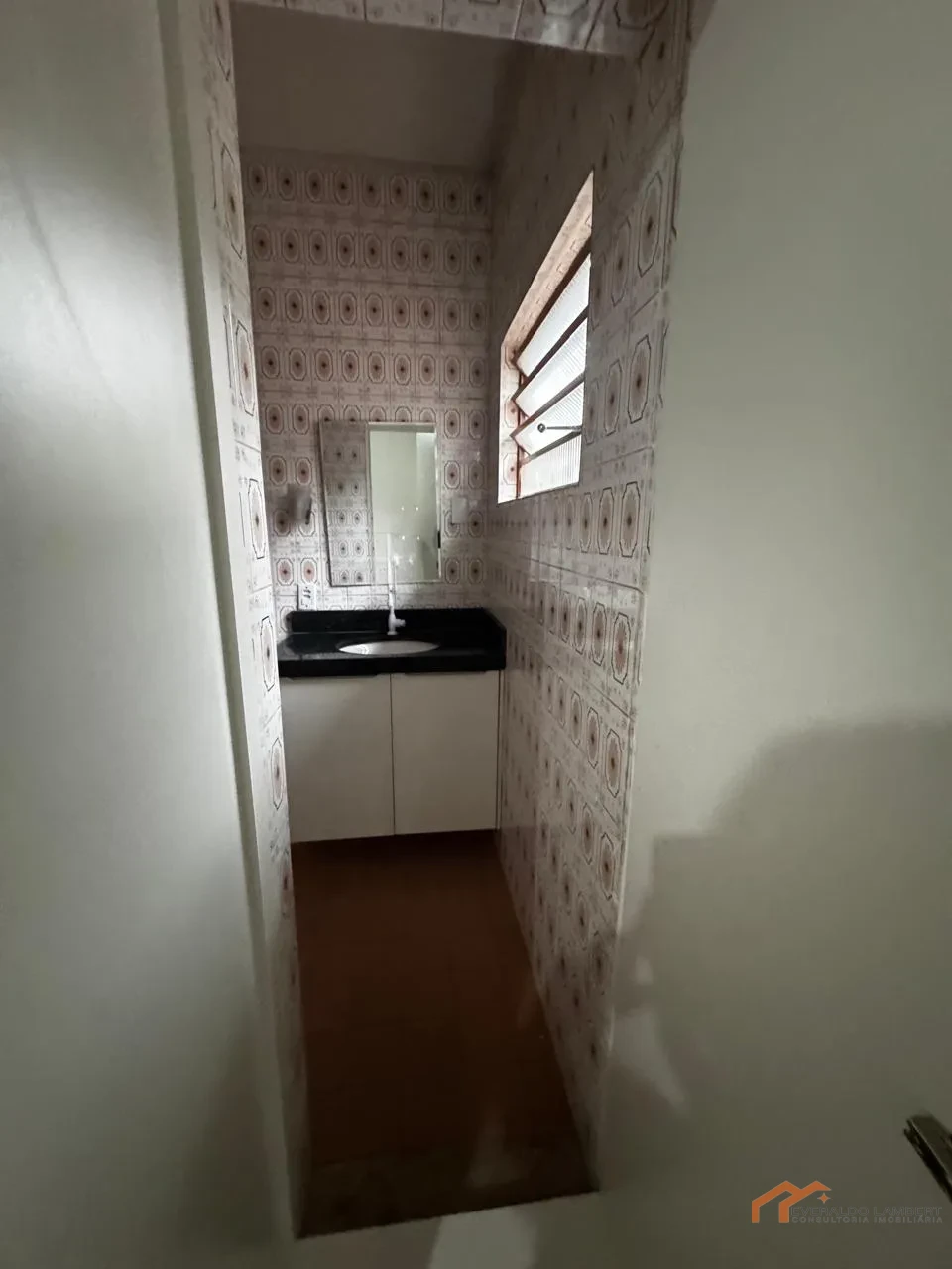 Imagens do imóveis CASA COM EDÍCULA.