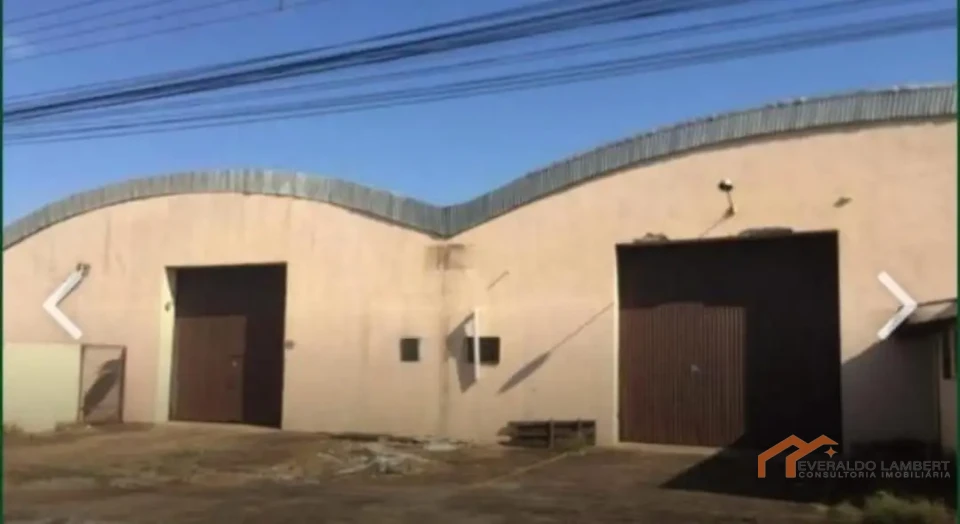Imagens do imóveis BARRACÃO 1900m² + Doca Interna.