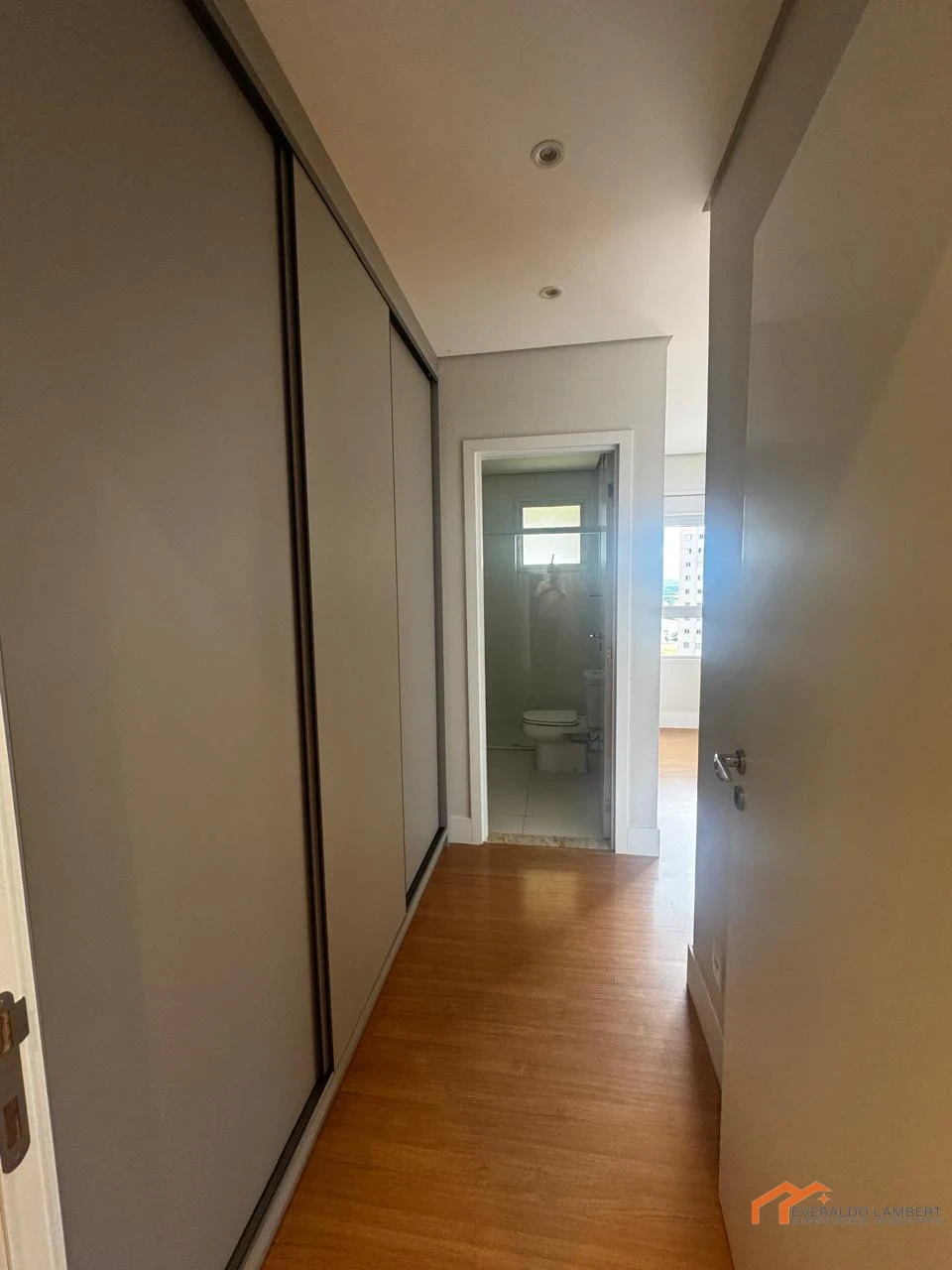 Imagens do imóveis APARTAMENTO ED. CHELSEA TOWER | CONST. VECTRA.