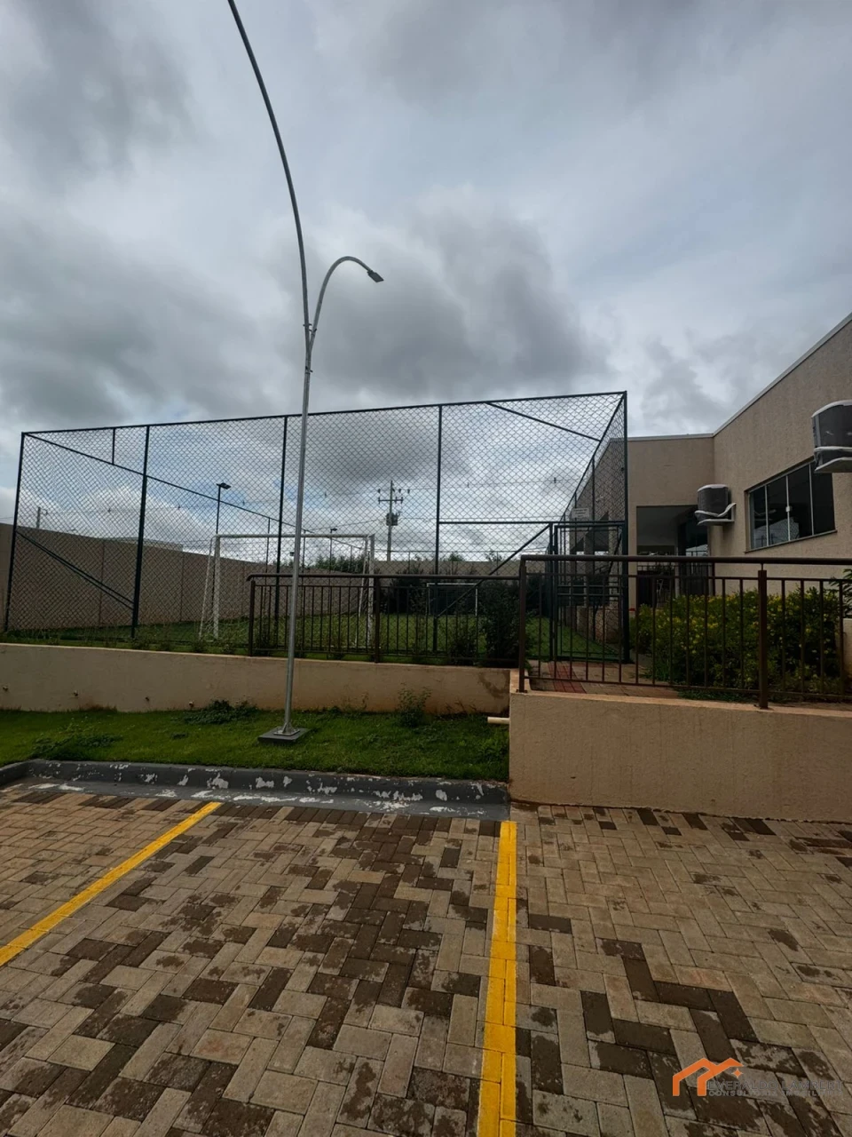 Imagens do imóveis APARTAMENTO ED. LAKE PORTINARI