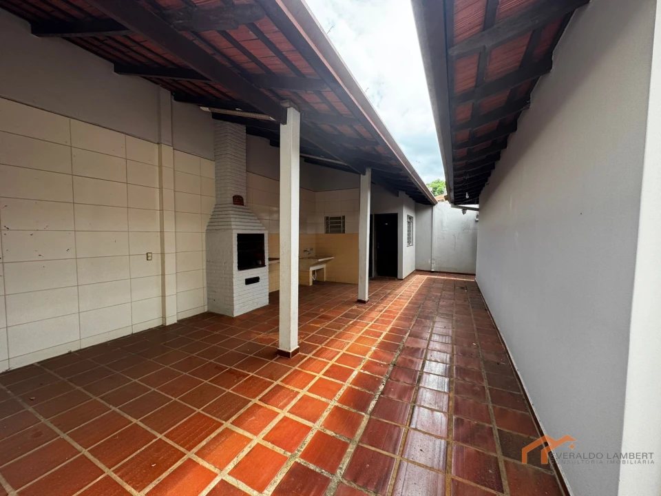 Imagens do imóveis CASA JD. QUEBEC