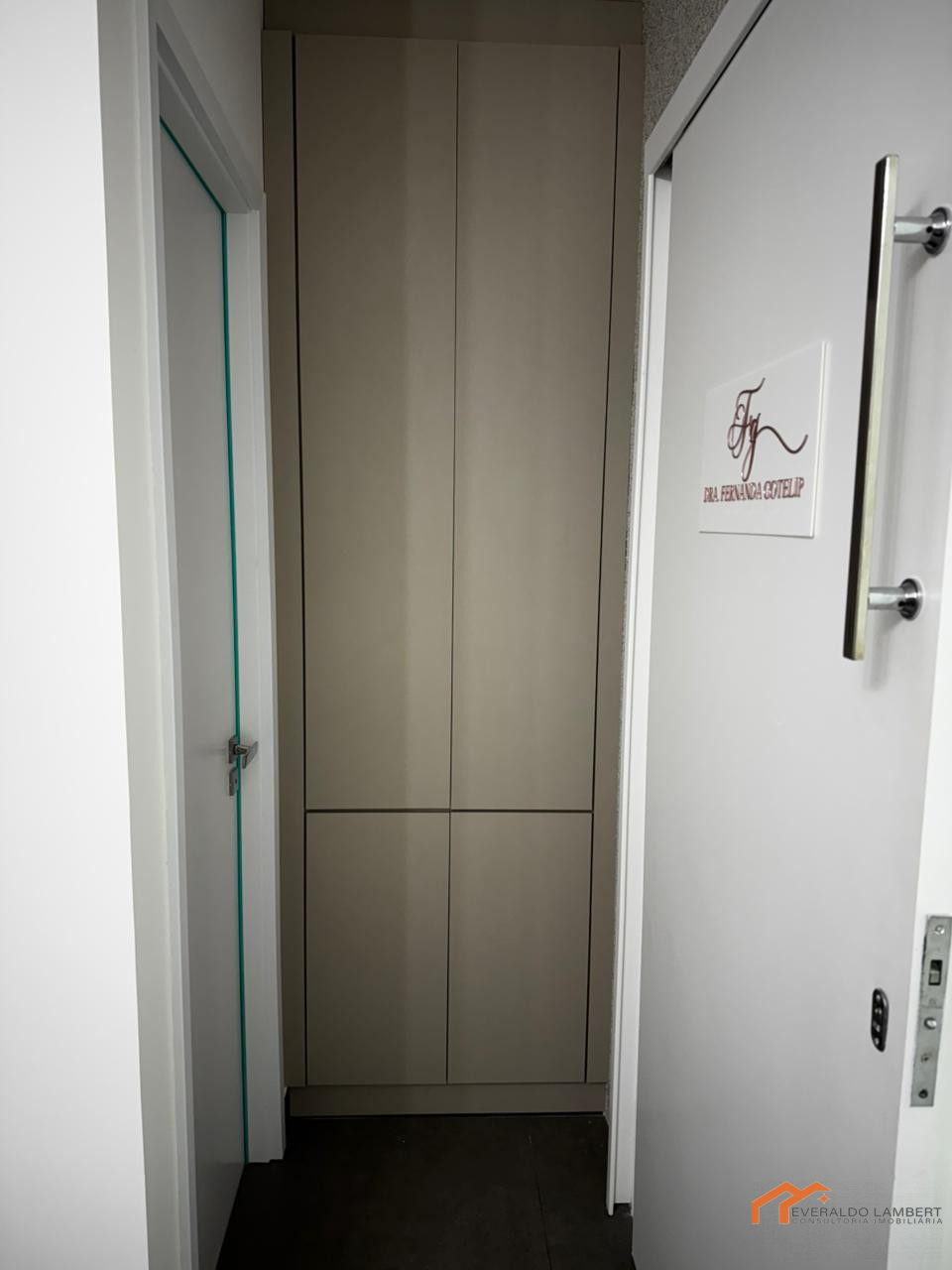 Imagens do imóveis SALA  ED. ATSUSHI  YOSHII TOWER - Decorada.
