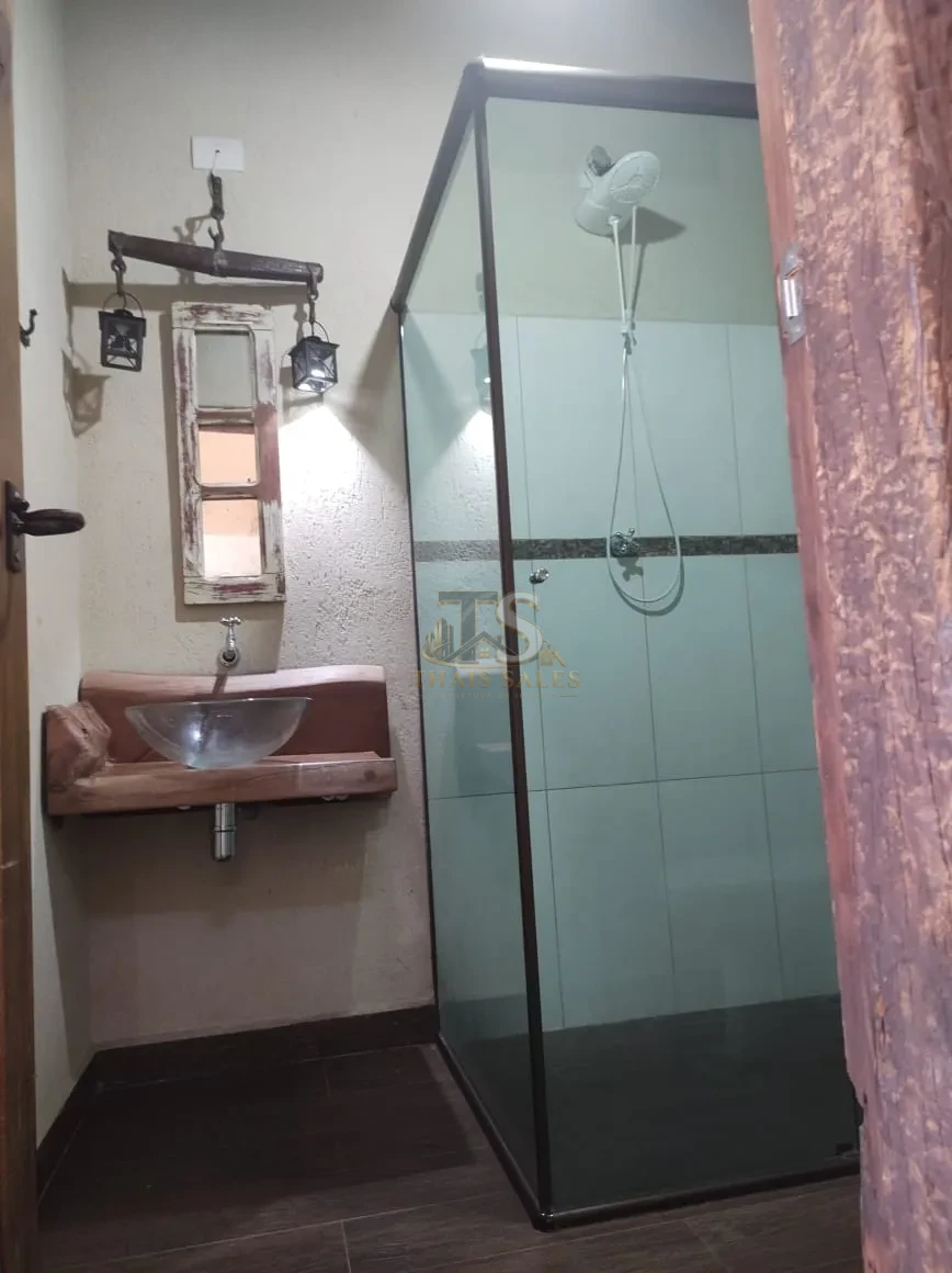 IMÓVEL RESIDENCIAL E COMERCIAL