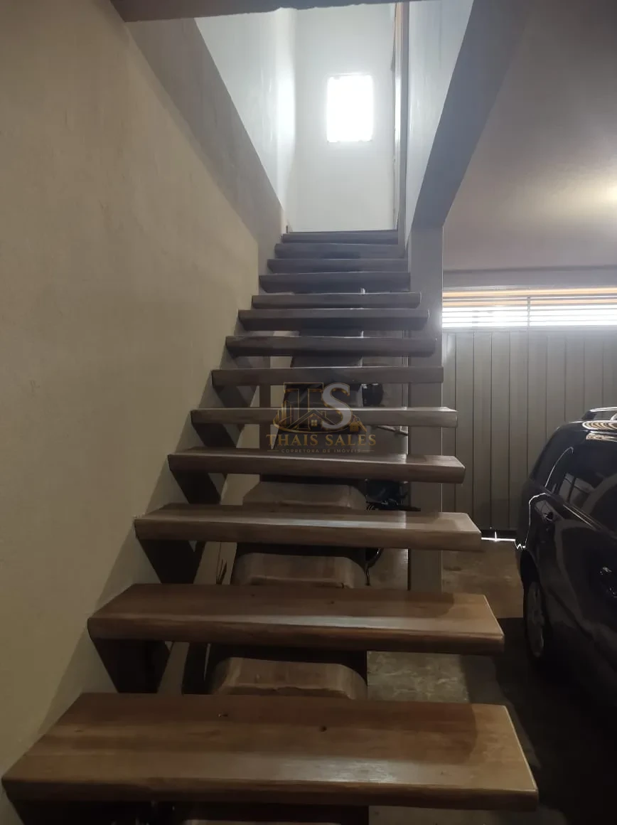 IMÓVEL RESIDENCIAL E COMERCIAL