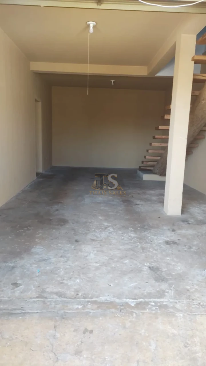 IMÓVEL RESIDENCIAL E COMERCIAL