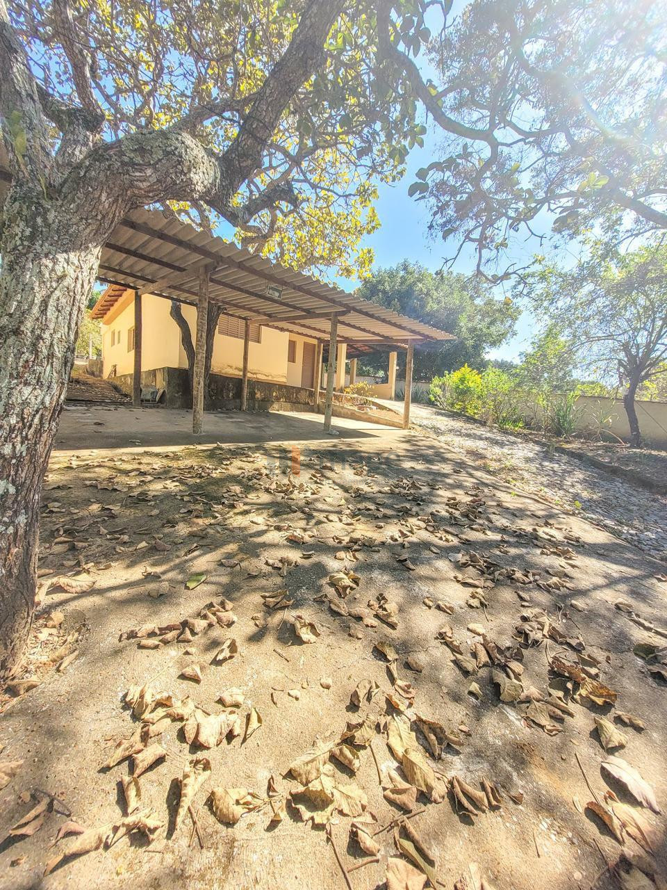 Imagens do imóveis Fazenda/Sítios/Chácaras Á Venda Zona Rural Itaúna