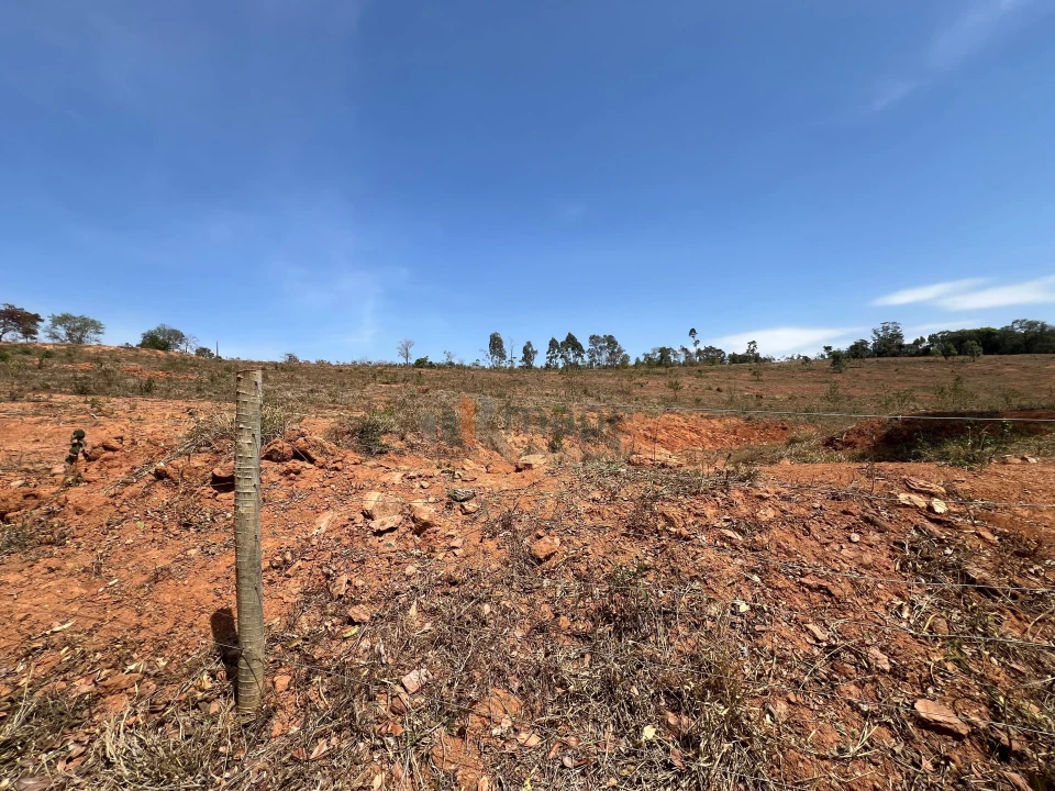 Imagens do imóveis Terreno à Venda – 5,4 hectares