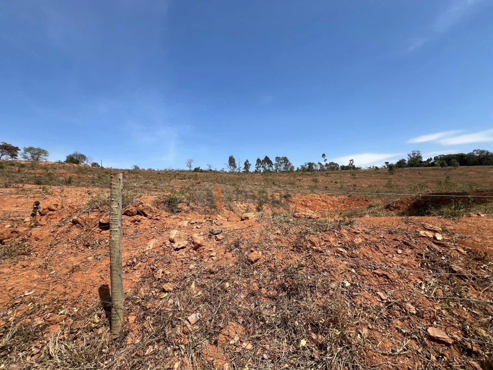 Terreno à Venda – 5,4 hectares Imagens do imóveis Terreno à Venda – 5,4 hectares