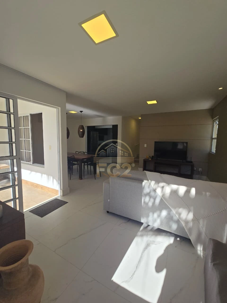 Imagens do imóveis Casa de praia pé na areia em condomínio dentro de Maceió