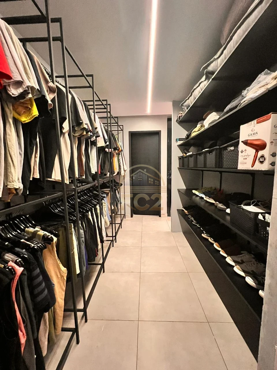 Imagens do imóveis Casa 3/4 moderna na parte baixa - Vergel