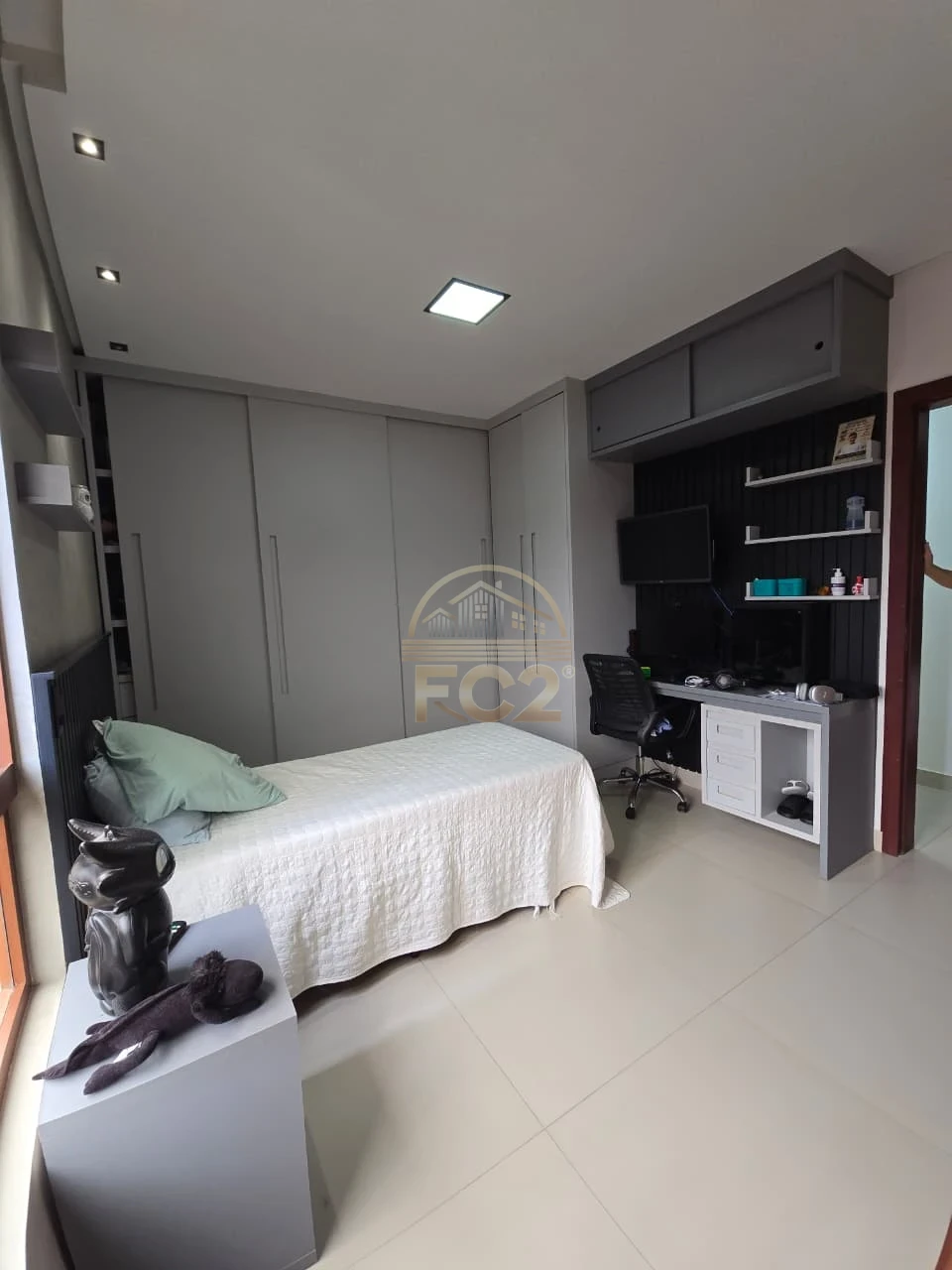 Imagens do imóveis Casa Sensacional com 5/4 - Antares
