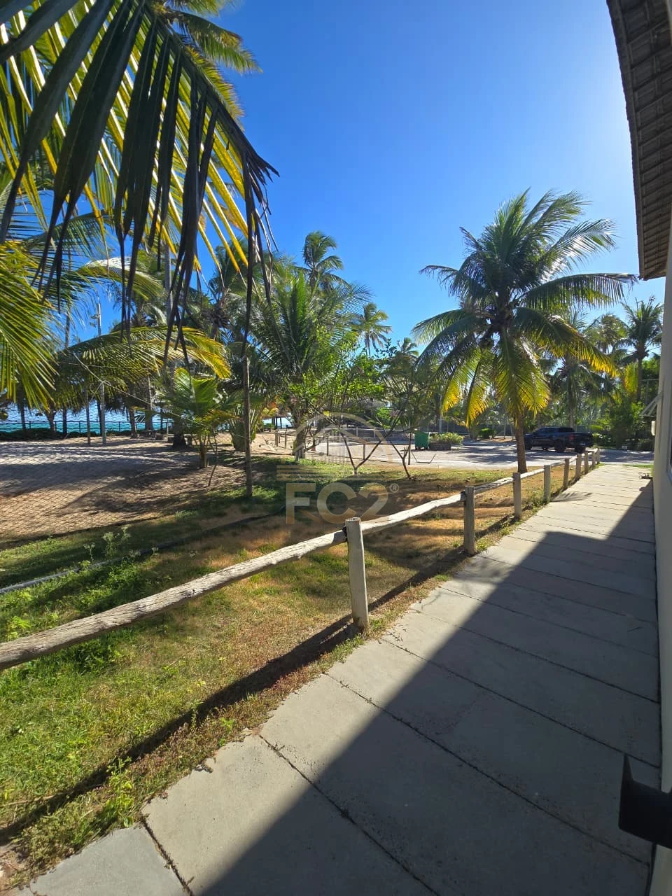 Imagens do imóveis Casa de praia pé na areia em condomínio dentro de Maceió