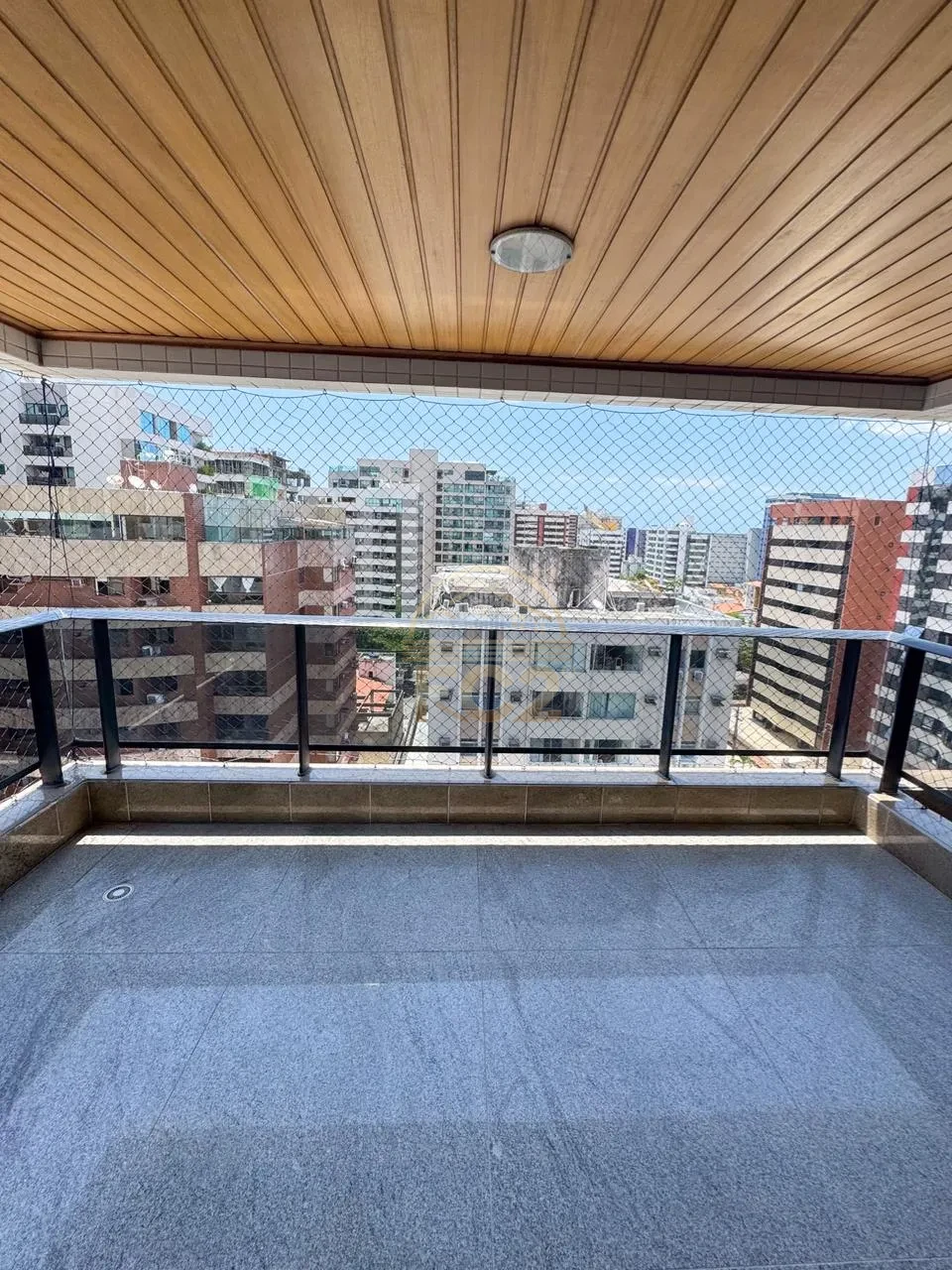 Imagens do imóveis Excelente COBERTURA 3/4 - Edif. ONIX - Ponta Verde