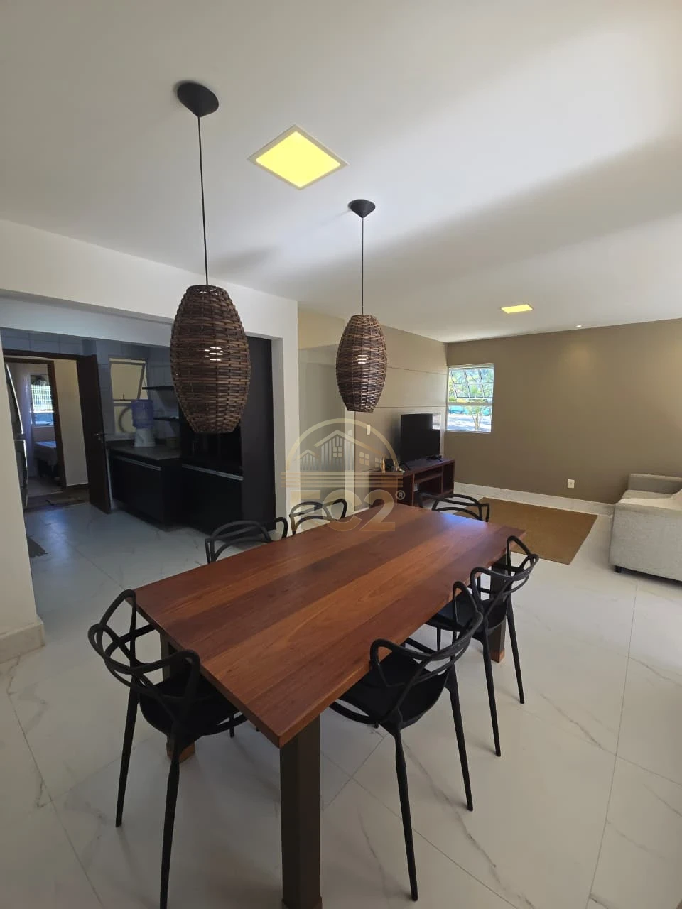 Imagens do imóveis Casa de praia pé na areia em condomínio dentro de Maceió