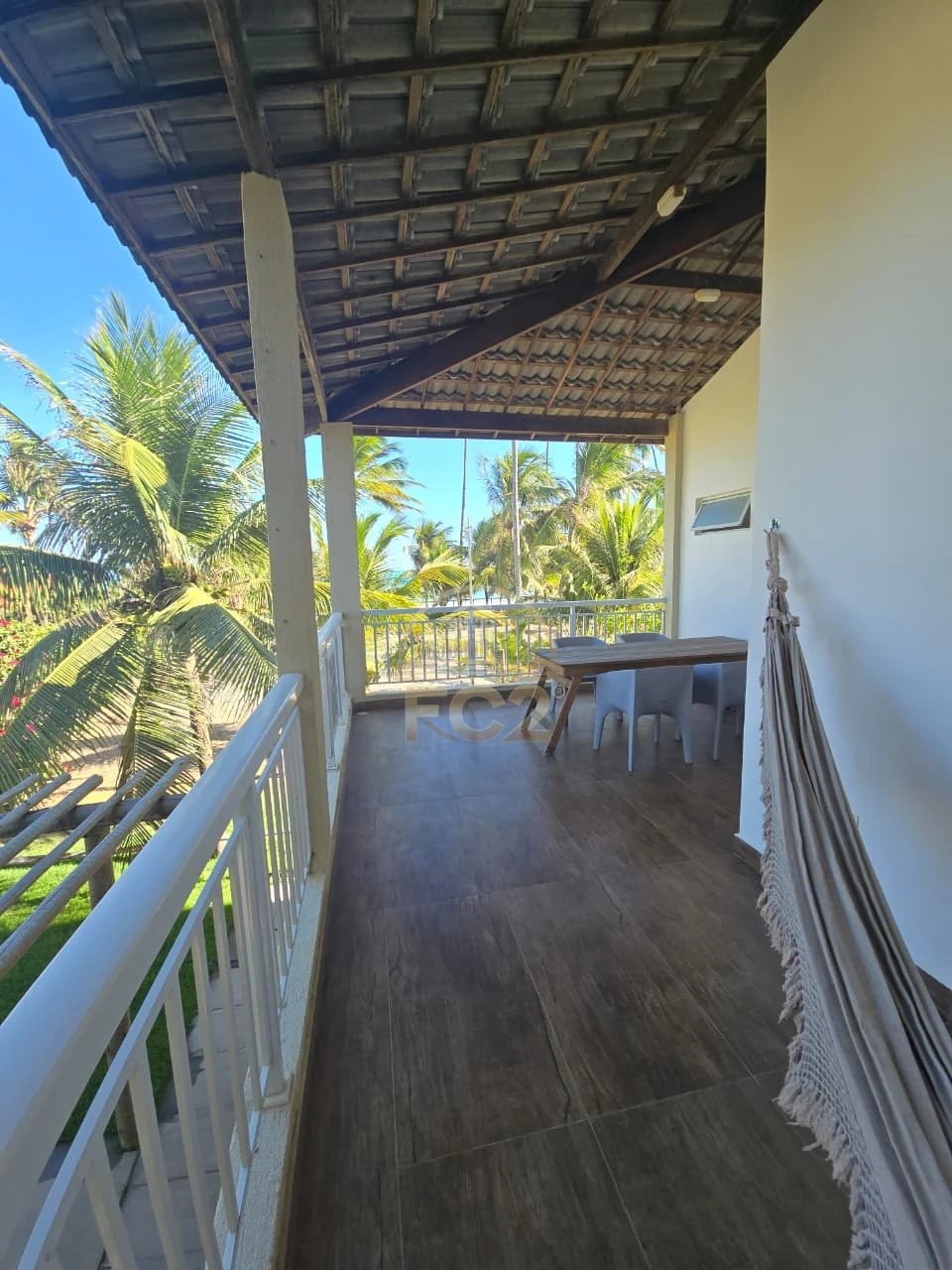 Imagens do imóveis Casa de praia pé na areia em condomínio dentro de Maceió