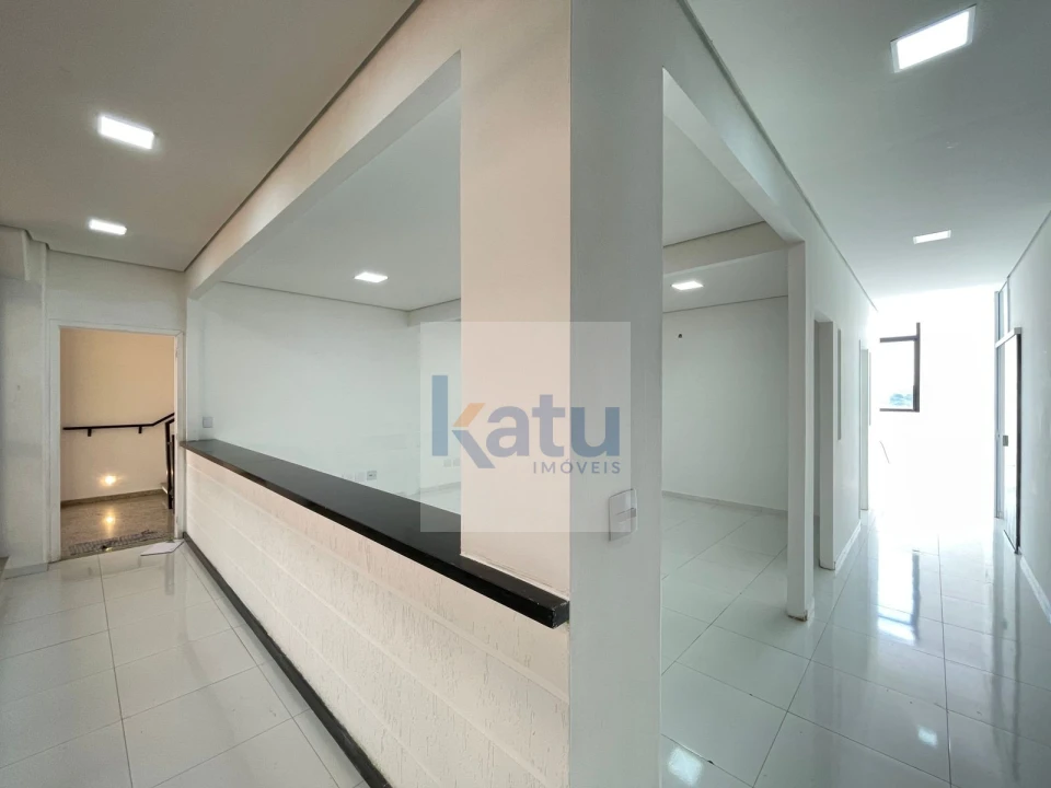 Prédio Inteiro, 100 m² - Foto 1