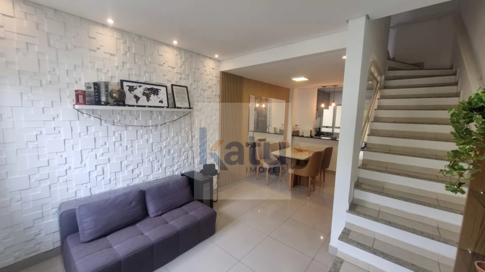 Imagens do imóveis CASA À VENDA COM 02 DORMITÓRIOS NO CONDOMÍNIO CAMINHOS DA SERRA 2 - JUNDIAÍ/SP