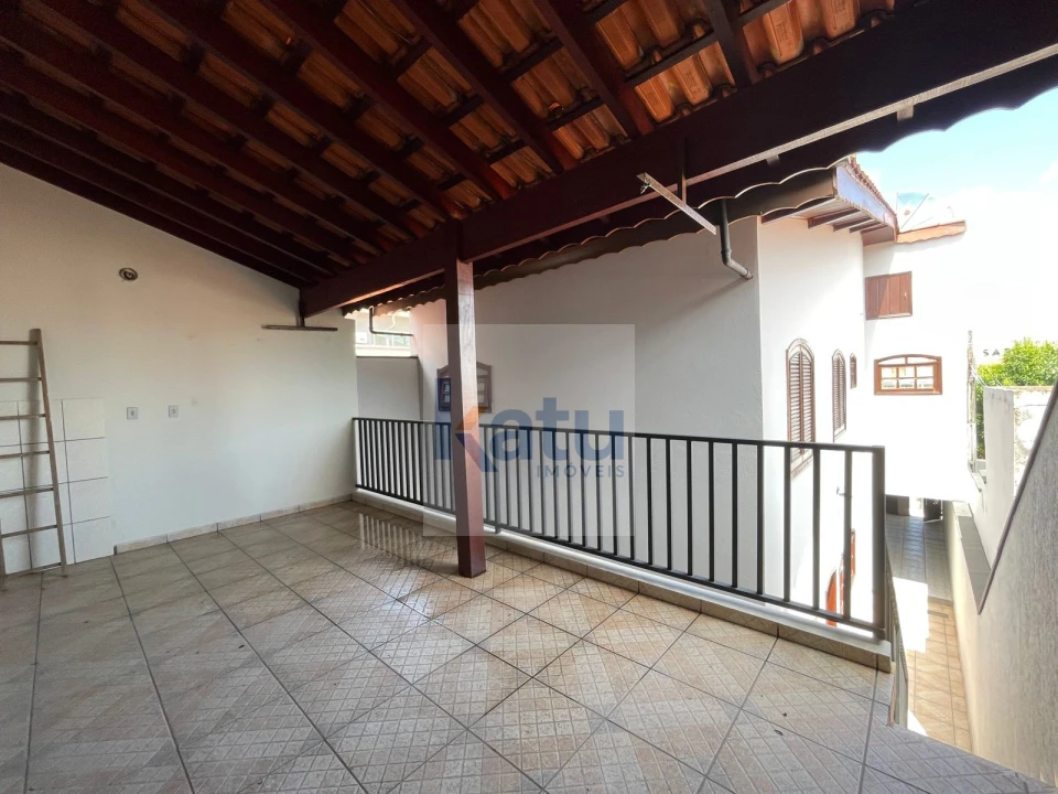 Imagens do imóveis Casa com Edicula à Venda ou Locação no Bairro Medeiros - Jundiai/SP