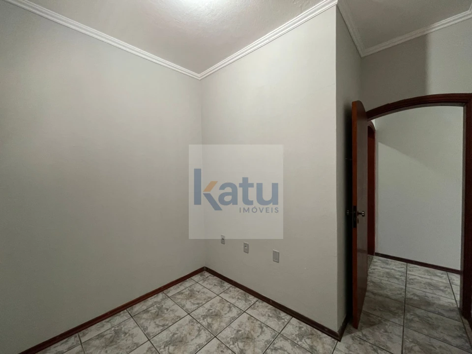 Imagens do imóveis Casa com Edicula à Venda ou Locação no Bairro Medeiros - Jundiai/SP