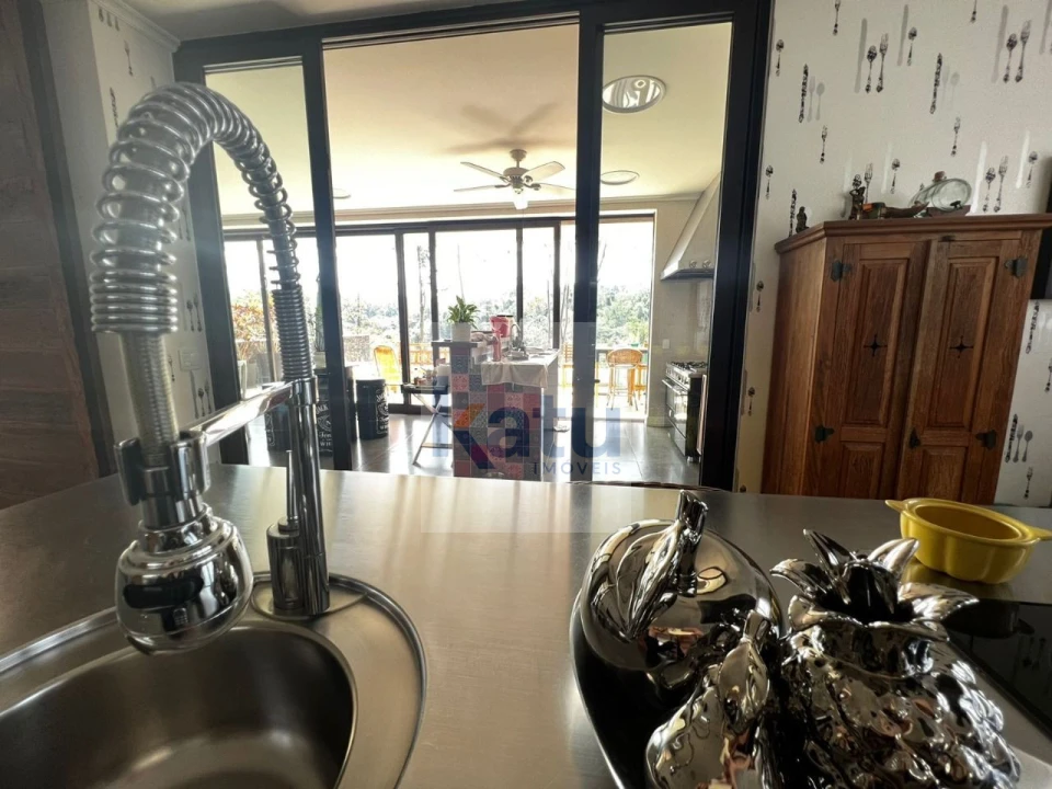 Imagens do imóveis Casa à Venda com 05 Suítes no Condomínio Il Paradiso - Vinhedo/SP