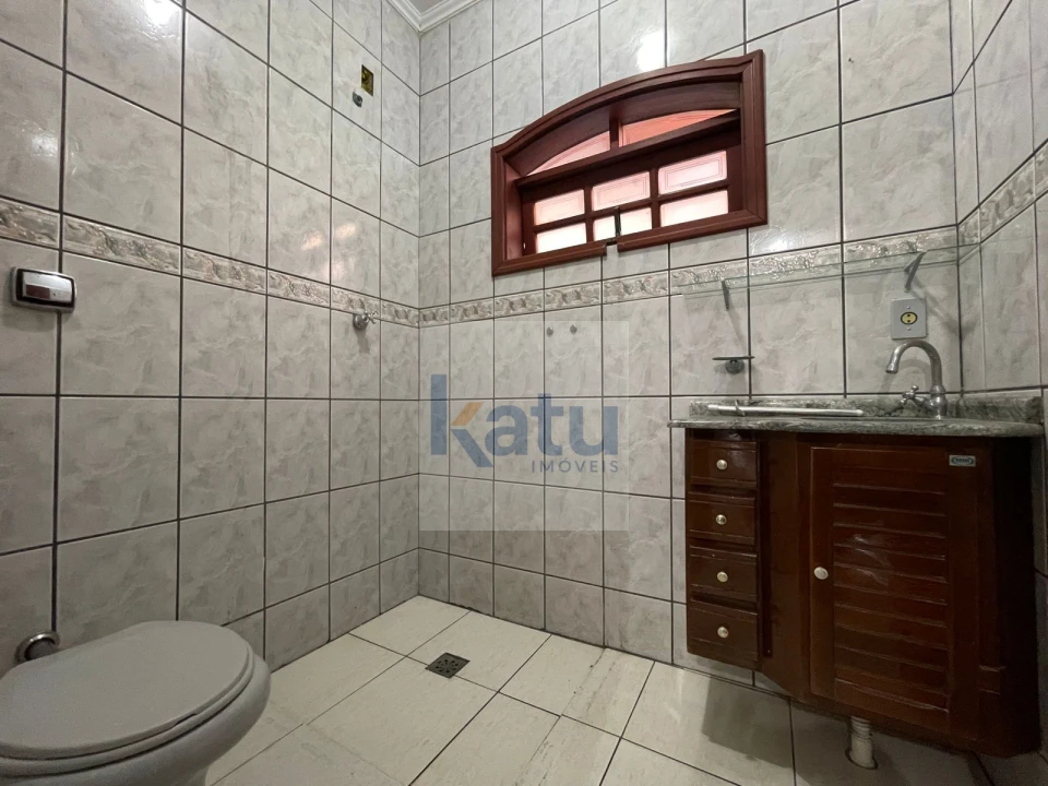 Imagens do imóveis Casa com Edicula à Venda ou Locação no Bairro Medeiros - Jundiai/SP