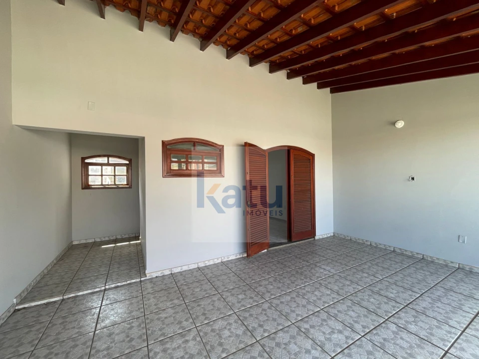 Imagens do imóveis Casa com Edicula à Venda ou Locação no Bairro Medeiros - Jundiai/SP