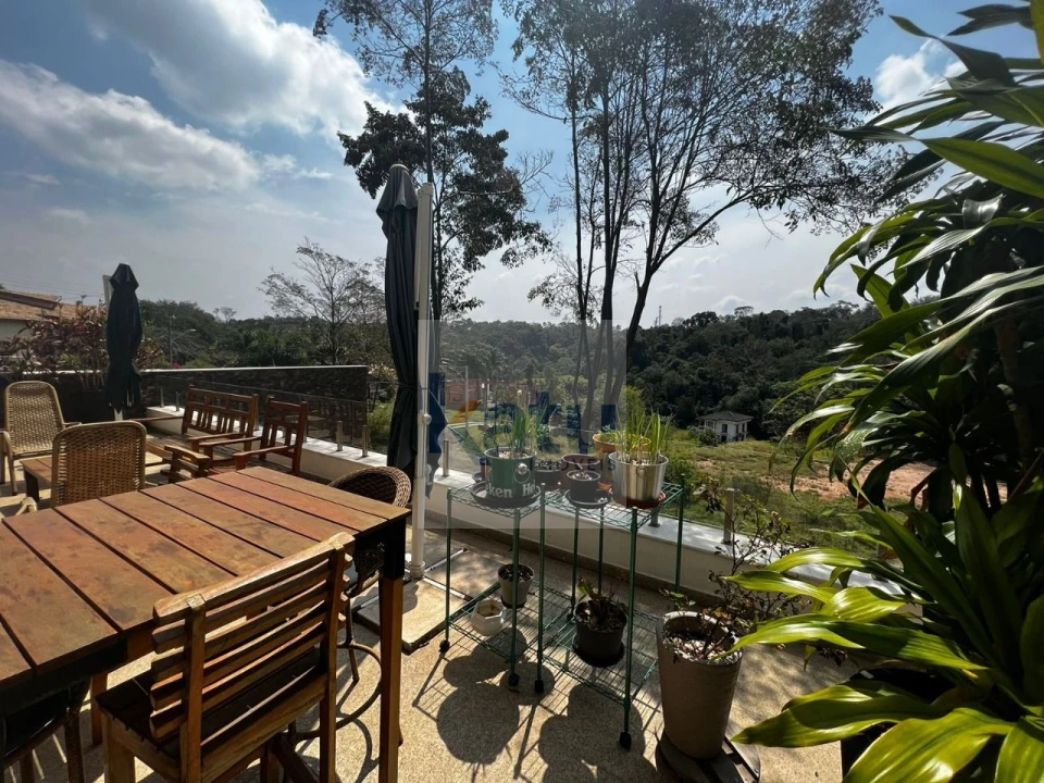 Imagens do imóveis Casa à Venda com 05 Suítes no Condomínio Il Paradiso - Vinhedo/SP