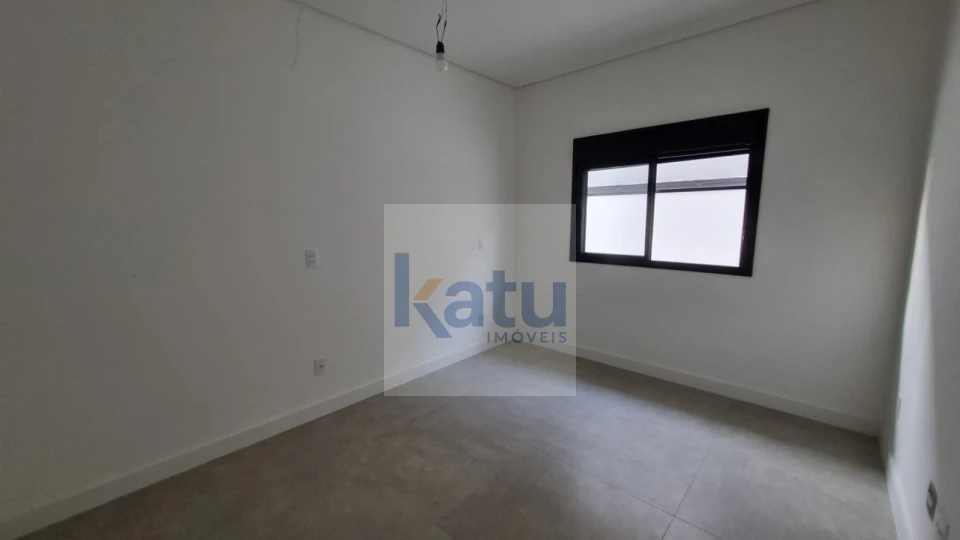 Imagens do imóveis CASA TÉRREA À VENDA COM 03 SUÍTES NO CONDOMÍNIO PHYTUS - ITUPEVA/SP