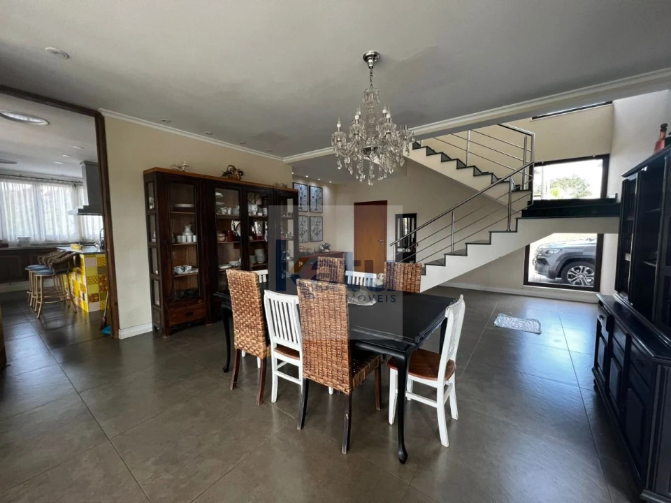 Imagens do imóveis Casa à Venda com 05 Suítes no Condomínio Il Paradiso - Vinhedo/SP