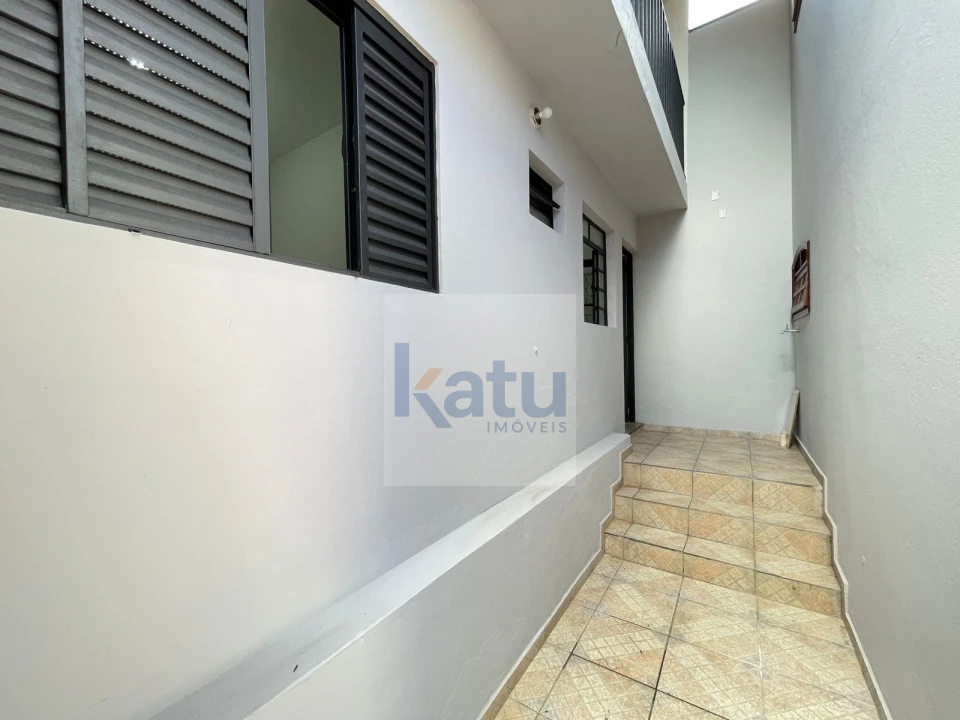 Imagens do imóveis Casa com Edicula à Venda ou Locação no Bairro Medeiros - Jundiai/SP