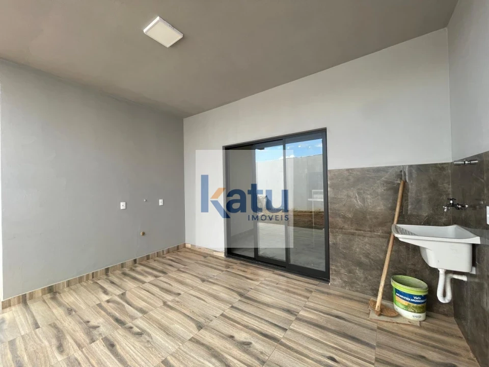 Imagens do imóveis CASA À VENDA COM 3 DORMITÓRIOS (1 SUÍTE) NO RESIDENCIAL GIRASSOL – ITUPEVA/SP