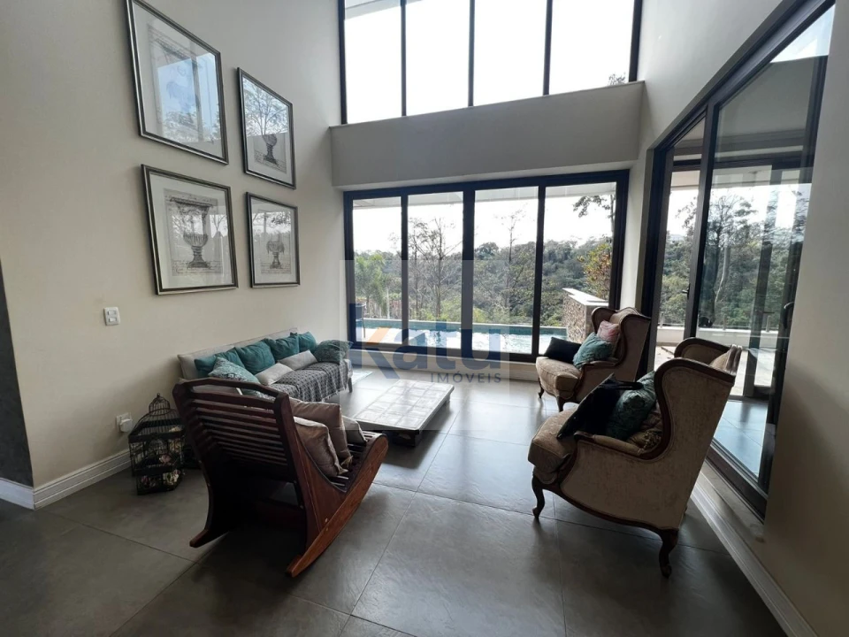 Imagens do imóveis Casa à Venda com 05 Suítes no Condomínio Il Paradiso - Vinhedo/SP