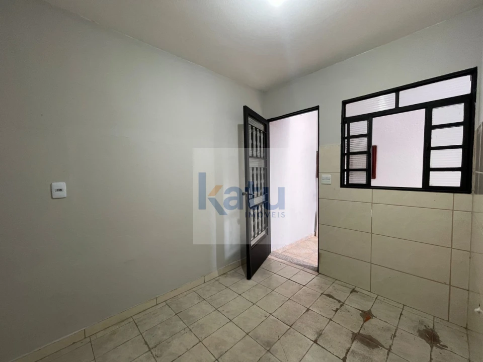 Imagens do imóveis Casa com Edicula à Venda ou Locação no Bairro Medeiros - Jundiai/SP