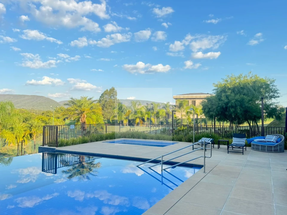 Imagens do imóveis Terreno à Venda com 819m² no Condomínio Terras da Alvorada - Jundiaí/SP