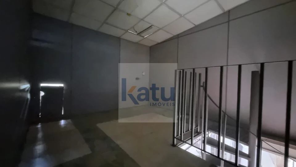 Imagens do imóveis BOX PARA LOCAÇÃO NO MERCADÃO VILA ARENS - JUNDIAÍ/SP